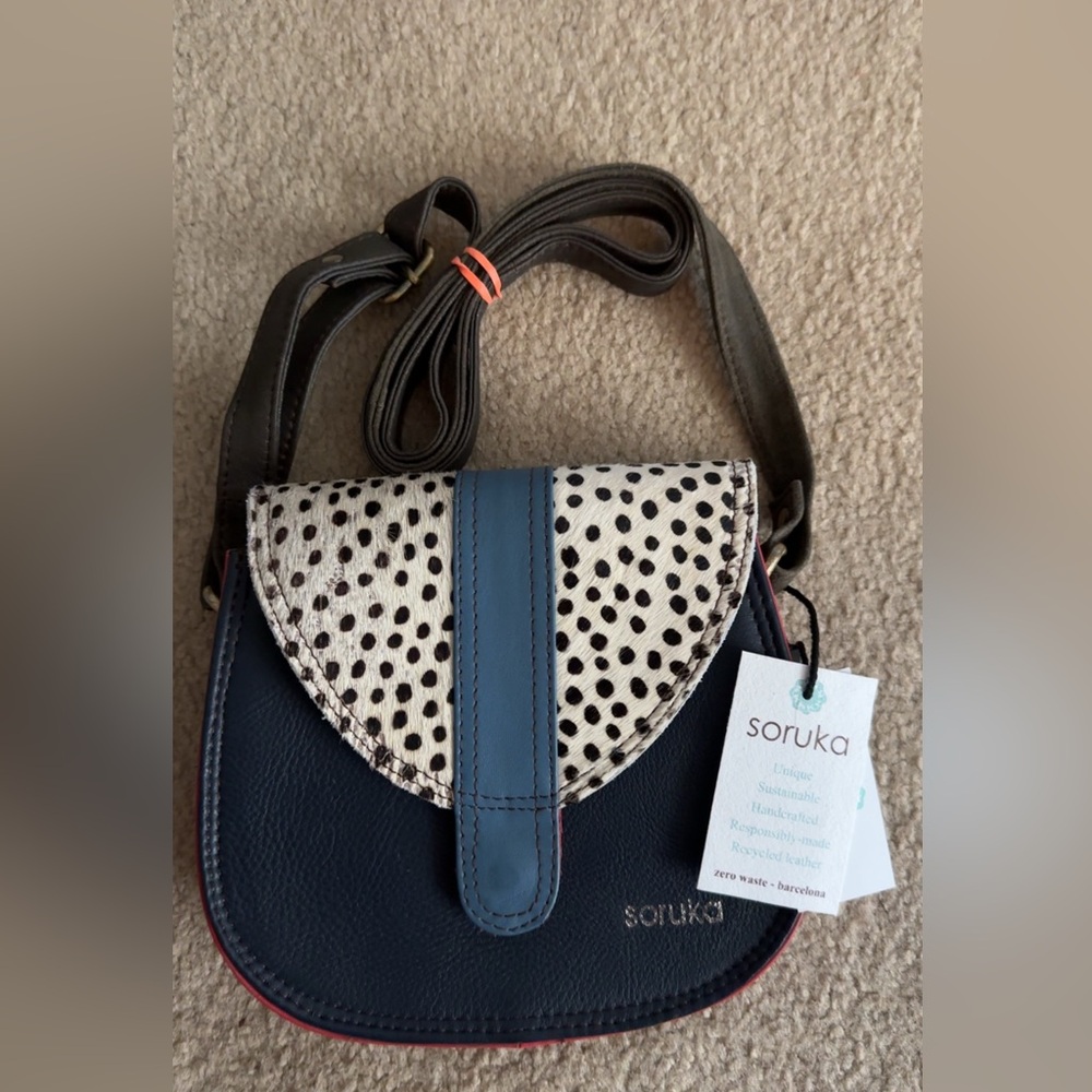 Soruka Crossbody purse nwt